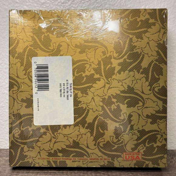 Vintage Prestige Collections 11 Christmas Cards and 11 Foil Lined Envelopes - Picture 8 of 8